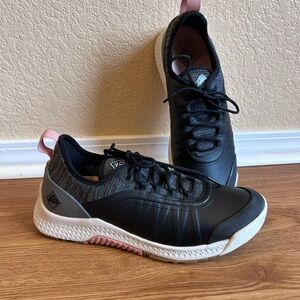 Muck Outscape Waterproof Shoe